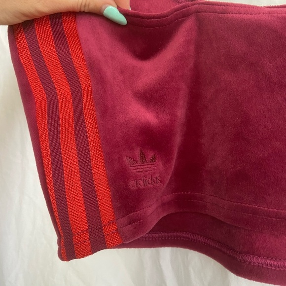 Adidas x Ivy Park Velour Crop Top/ Bralette Size XL - Picture 10 of 13